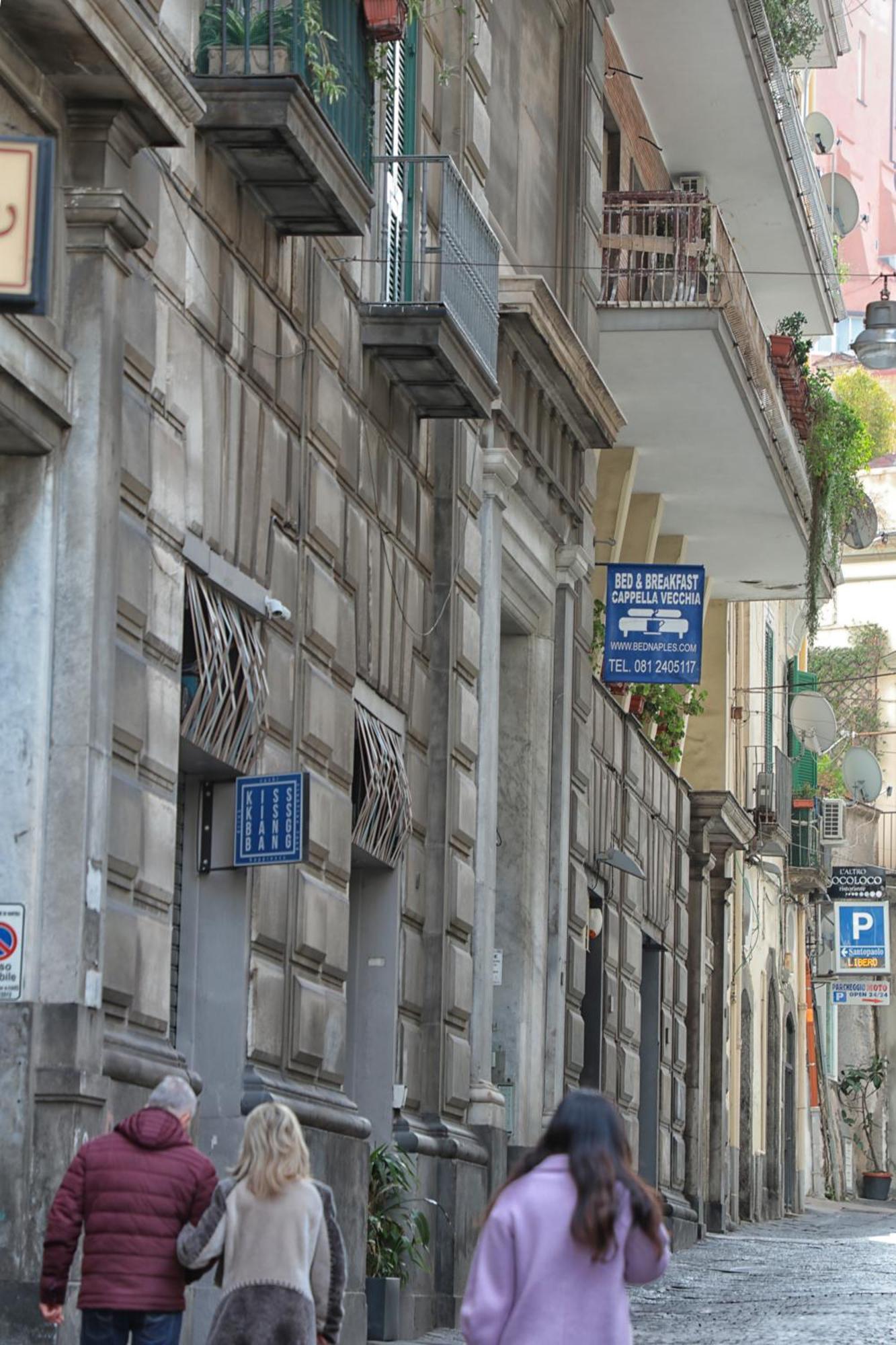 B&B Cappella Vecchia 11 Naples Exterior photo